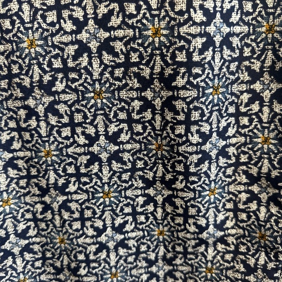 Michael Kors 3X Patterned Top - Picture 4 of 5